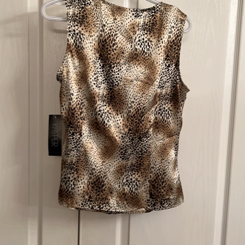 Sleeveless shell - Picture 2 of 4